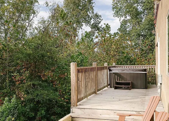 Comfy Retreat Wprivate Pool, Hot Tub, Game Room